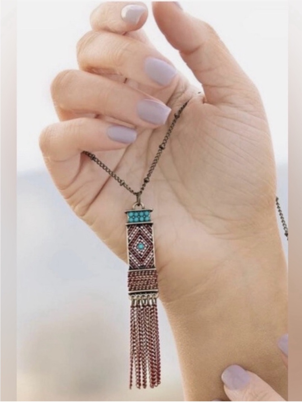 Plunder Boho & Antique Gold
Tassel Pendant Necklace